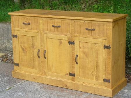 3 drawer 3 door sideboard